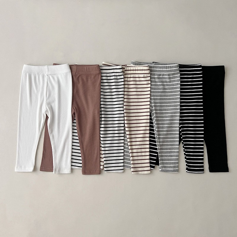 Vêtements pour bébés de 0 à 6  - Baby Clothing Deals avis et prix