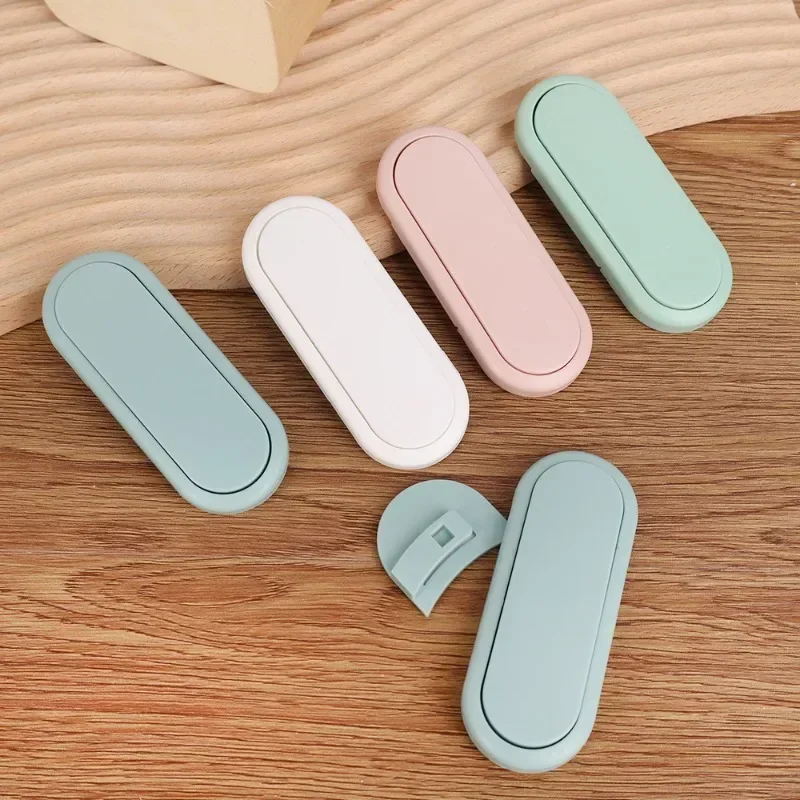 Loquet de sécurité pour tiroir - Baby Clothing Cupboard avis et prix